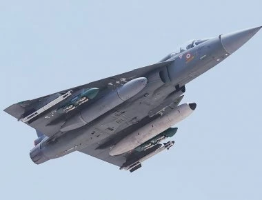 Tejas: Το ινδικό μαχητικό αεροσκάφος πολλαπλών ρόλων